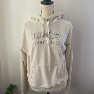 Aeropostale Off-White Pullover Hoodie